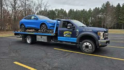 Fast Towing Grand Rapids, MI